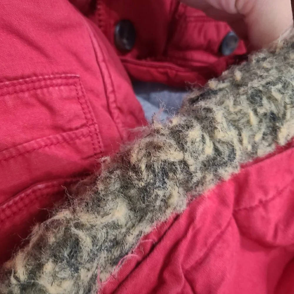 47/$25 Old Navy Unisex Red Utility Puffer With Faux Fur Hood
